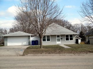 1309 W 4th St, Crofton, NE 68730