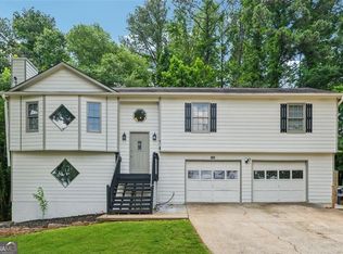 185 Hickory View Dr, Lawrenceville, GA 30046
