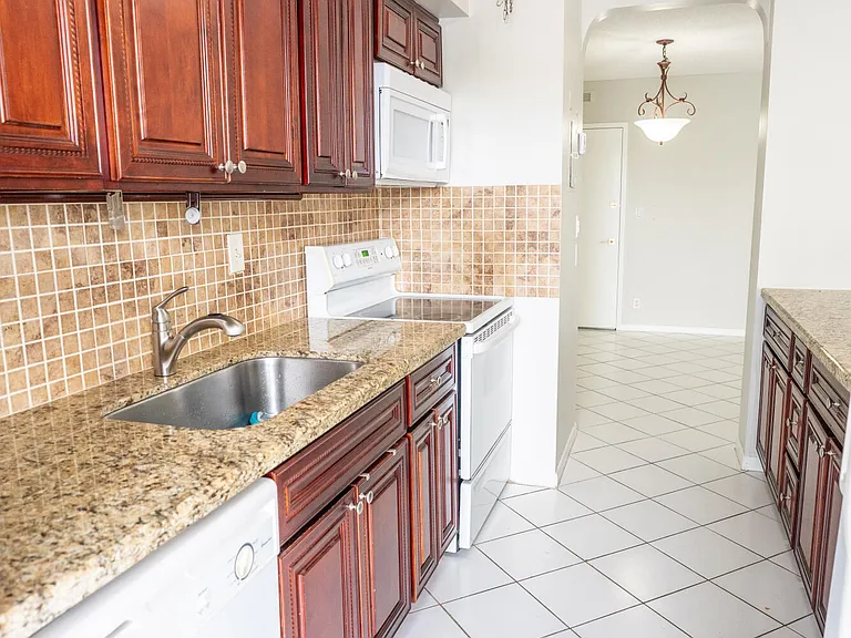 2701 N Ocean Blvd #2B — Photo 36
