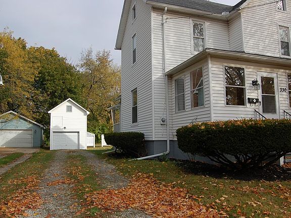 4th image of 330 Willow St