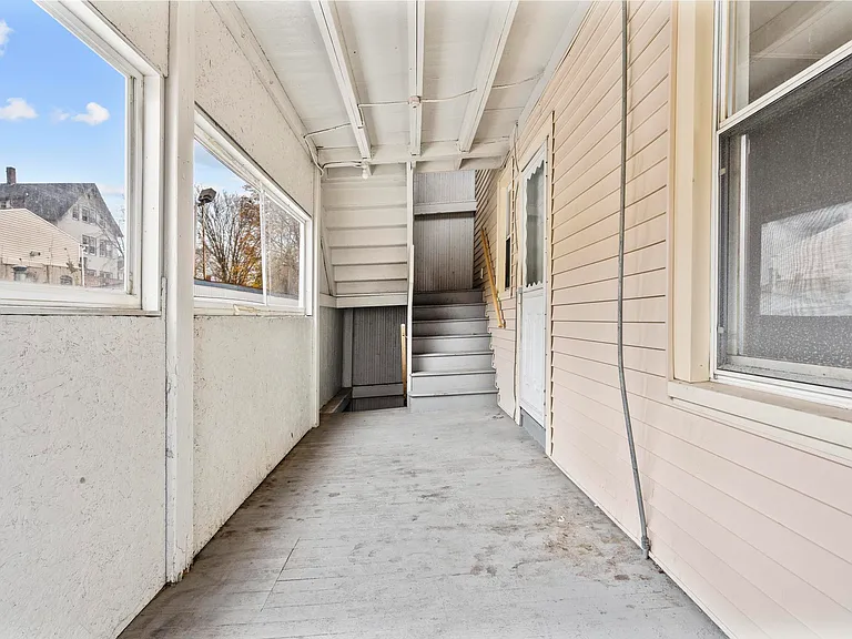 20 Violet St #2 — Photo 17