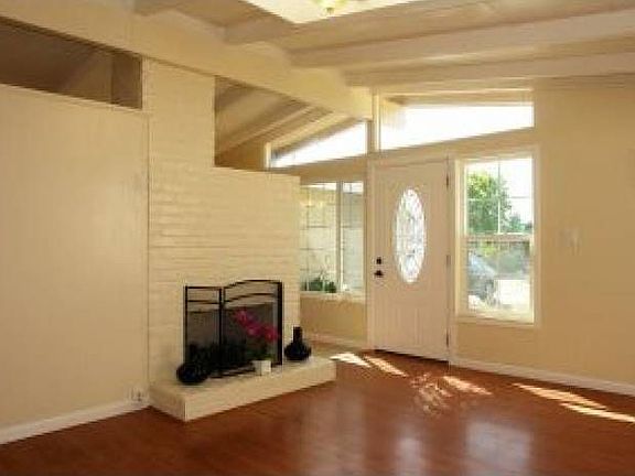 4th image of 1780 La Porte Ave