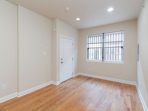 4th image of 1927 N Gratz St APT 1