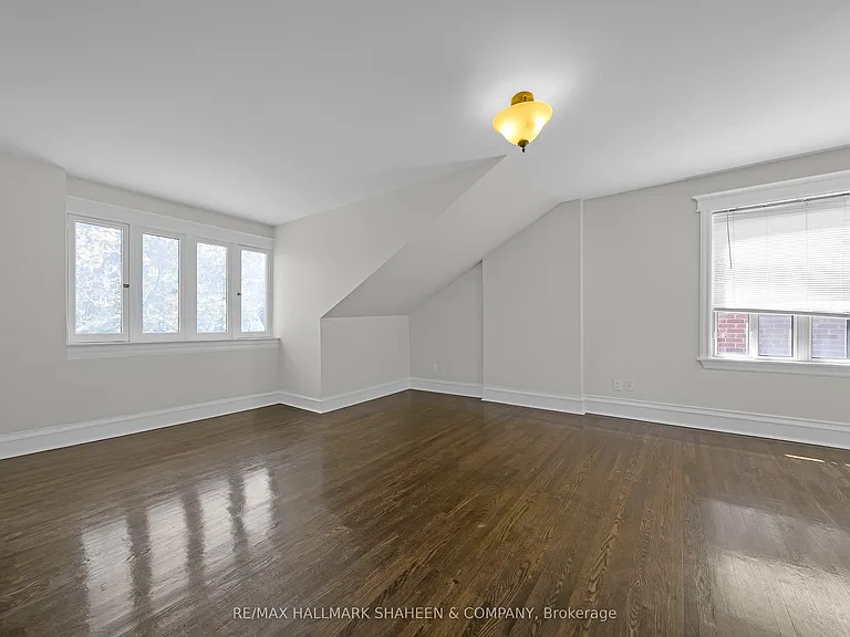 12 Foxbar Rd #3 — Photo 3