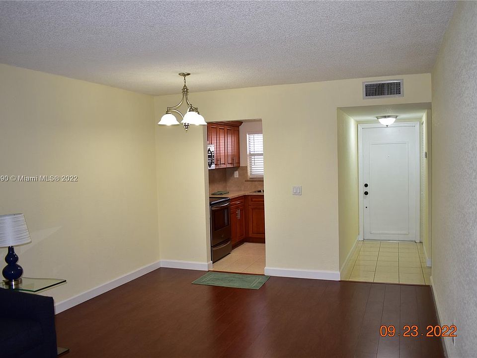 1st image of 9660 Sunrise Lakes Blvd APT 107