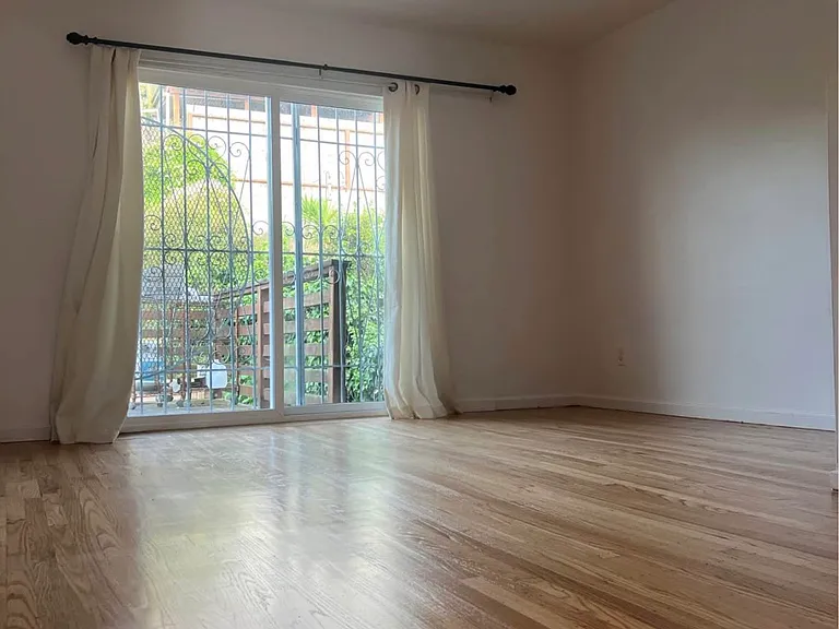 650 Head St #1 — Photo 1
