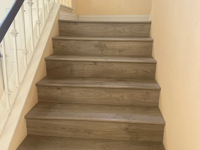 staircase to 2nd floor