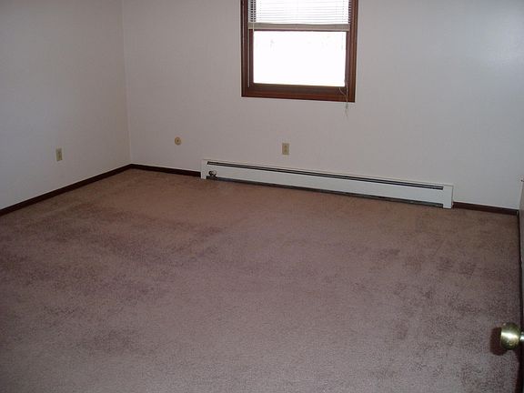 4th image of 6402 Saint Andrews Dr #4