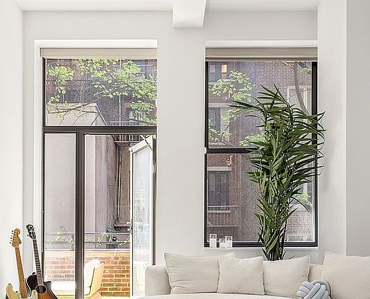 3rd image of 140 W 22nd St APT 2F