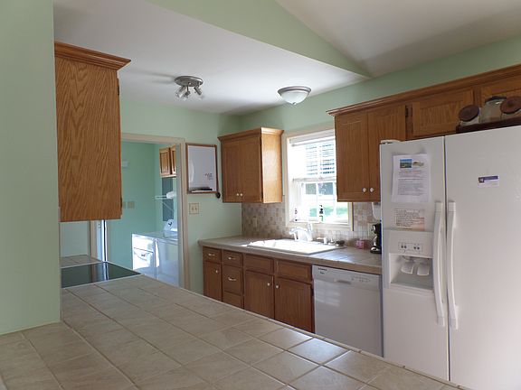 5th image of 108 McCleskey Drive