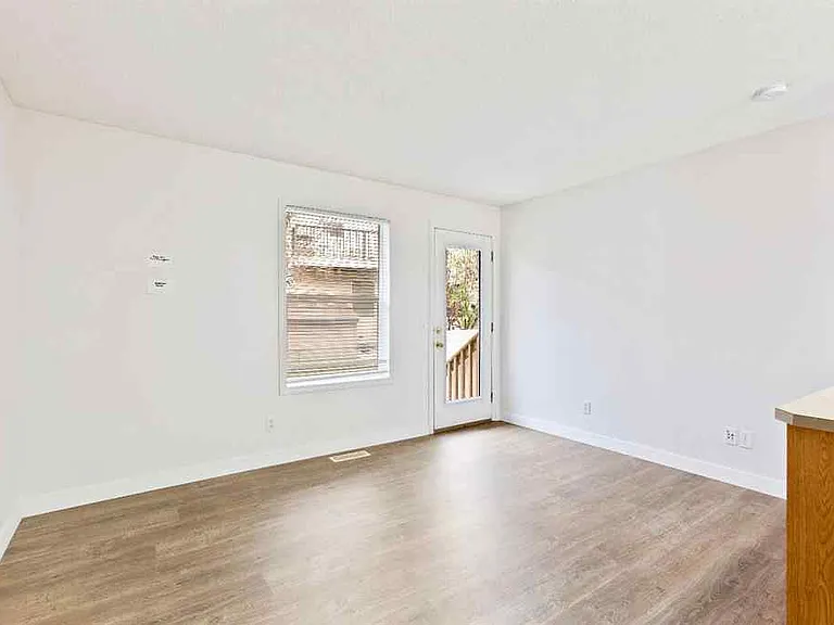 192 Saddlebrook Cir NE #192 — Photo 43