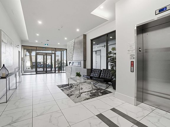 5th image of 1633 Tatlow Ave #204