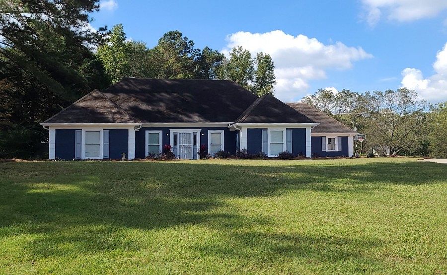 1st image of 1501 Shoal Creek Dr SW