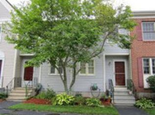 152 Fox Hollow Way, Manchester, NH 03104