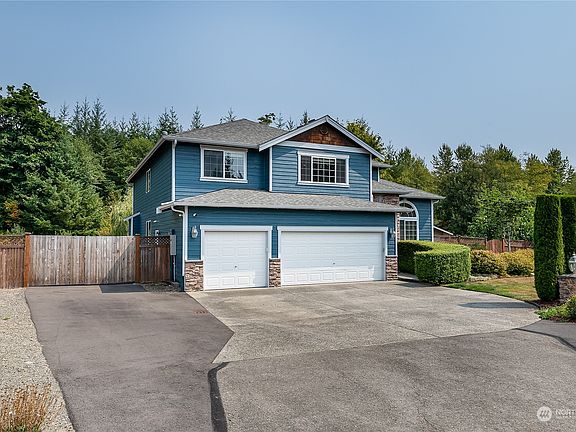 2nd image of 15909 27th Avenue NW