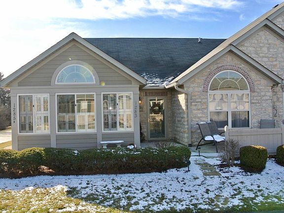 3rd image of 1283 Cascade Dr