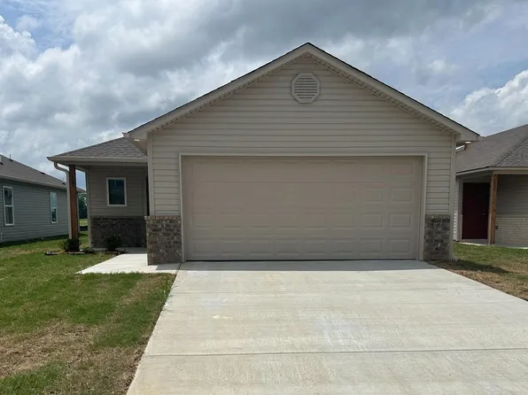 105 Sofia Dr, Maumelle, AR 72113