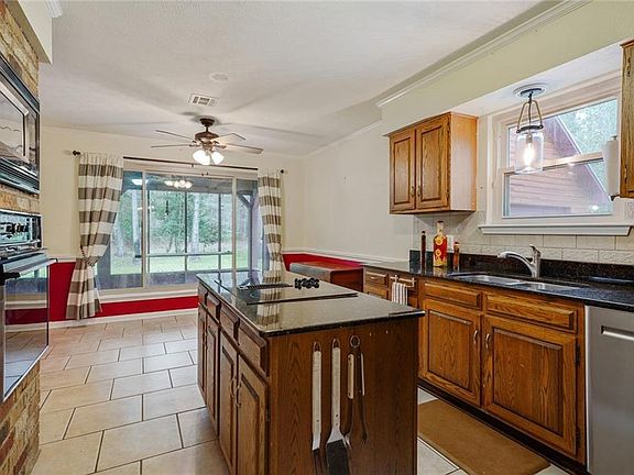 5th image of 30331 Saint John Dr