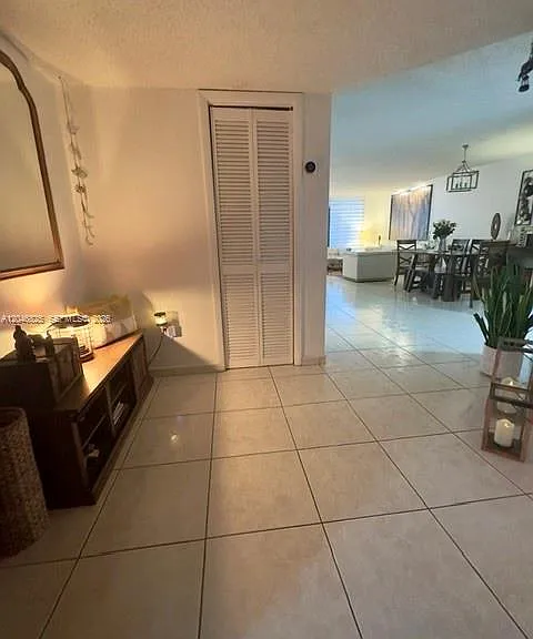 13951 Kendale Lakes Cir #807A — Photo 3