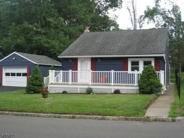 39 Mountain Ave, Hanover Twp., NJ 07927