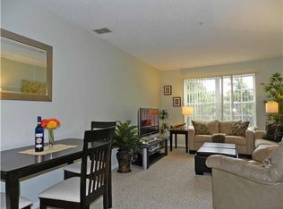 4 Guisborough Way, Edison, NJ 08820