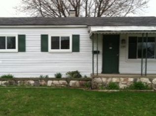 1198 Fall River Rd, Ypsilanti, MI 48198