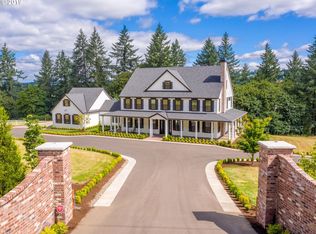 25125 SW Petes Mountain Rd, West Linn, OR 97068