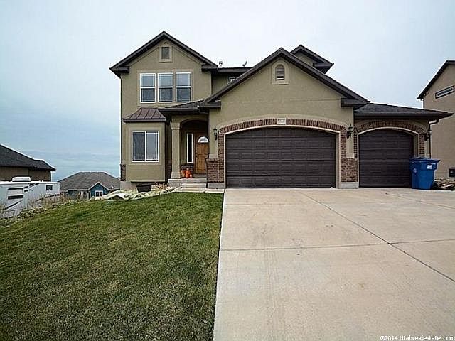 1st image of 2554 S Palomino Dr