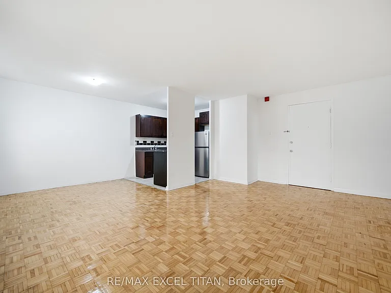 4 Hill Heights Rd #305 — Photo 13