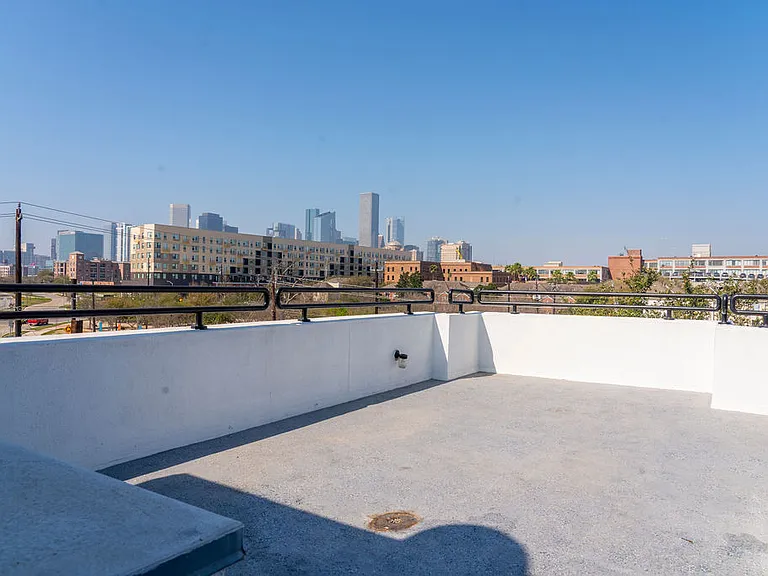 310 S Jensen Dr — Photo 13