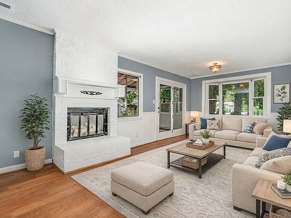 3rd image of 5920 Farm Gate Rd