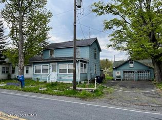 1607 Church St, Tobyhanna, PA 18466