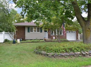 319 Moriches Rd, Saint James, NY 11780