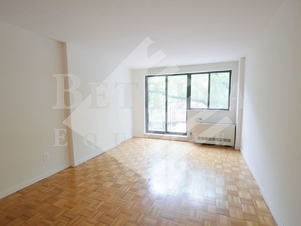 1st image of 1743 1st Ave APT 3A