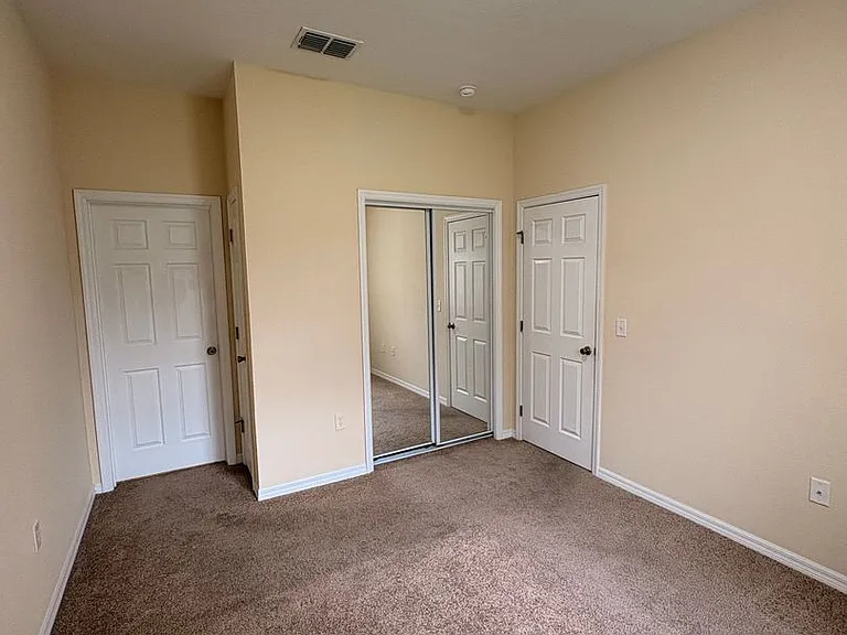 305 Port Pleasant Dr — Photo 11