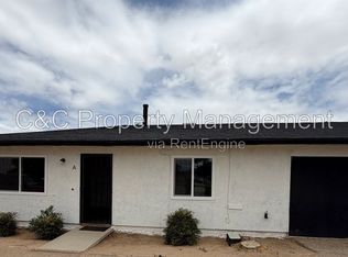 21490 Bear Valley Rd APT A, Apple Valley, CA 92308