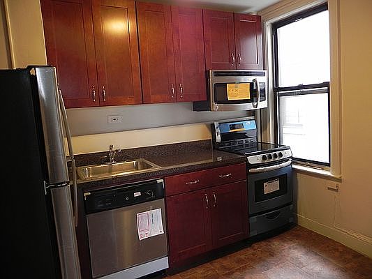 1st image of 456 City Island Ave APT 2F