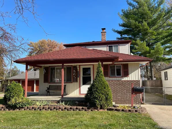 4927 Katherine St, Dearborn Heights, MI 48125