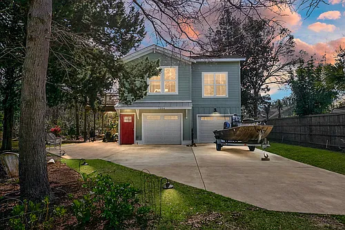 1354 Bluebird Dr Photo 1