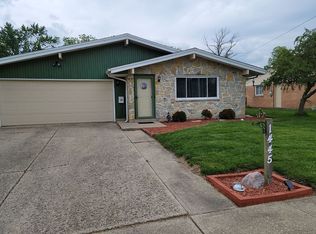 1445 Beaver Creek Ln, Dayton, OH 45429