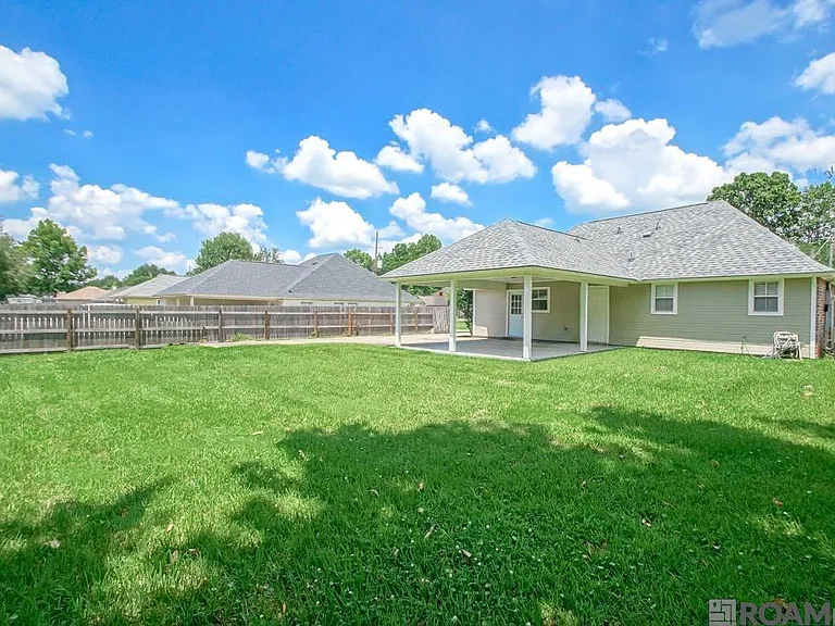 14211 Parkridge Dr — Photo 13