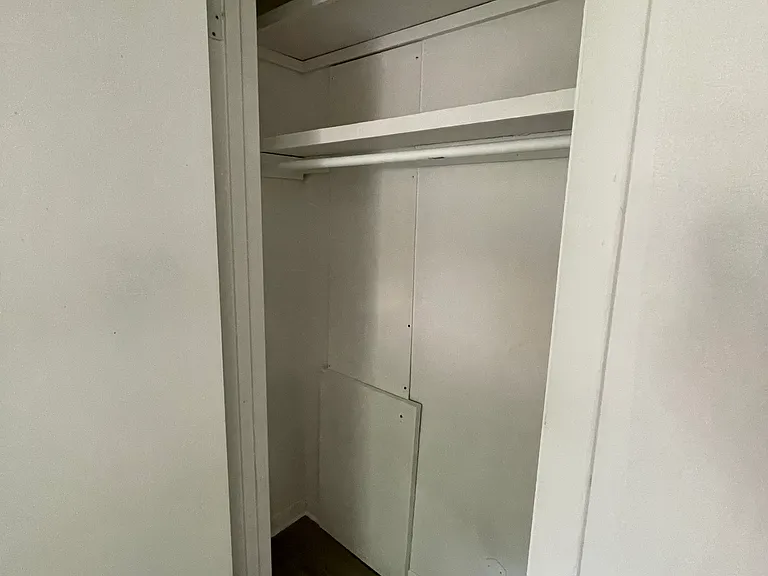 387 W Monroe St #3 — Photo 8
