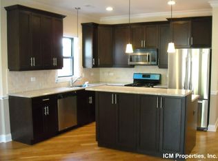 3231 N Kenmore Ave #3TT, Chicago, IL 60657