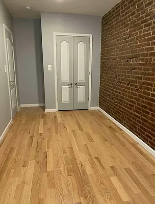 Rented by Candid Listings LLC | media 10