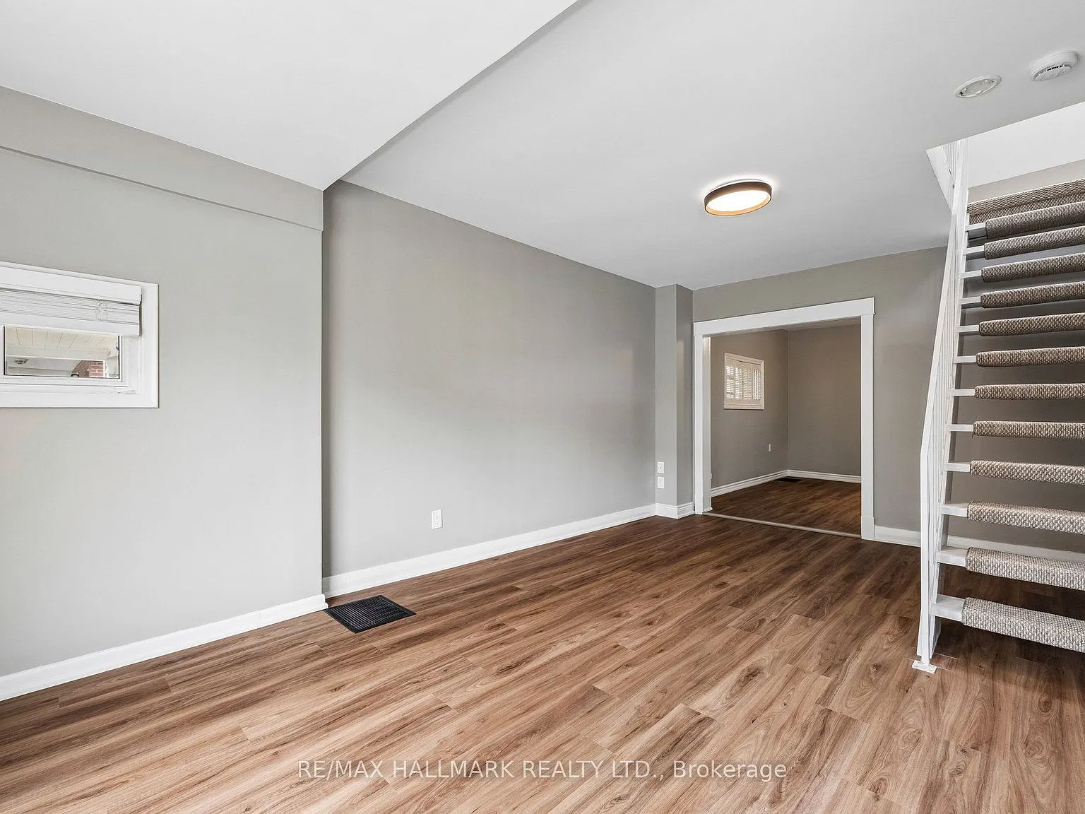 4 bed, $2,950 — Photo 4