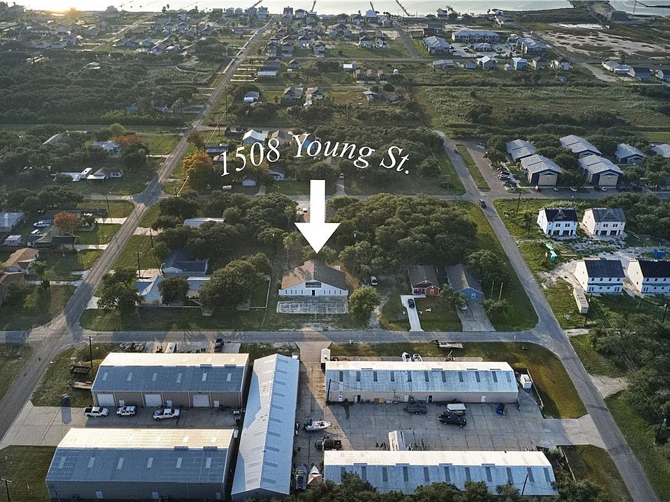 1508 Young St Rockport TX Zillow