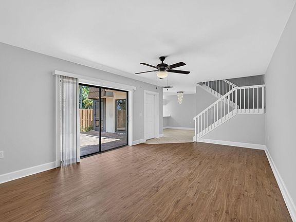 4th image of 185 Charter Way
