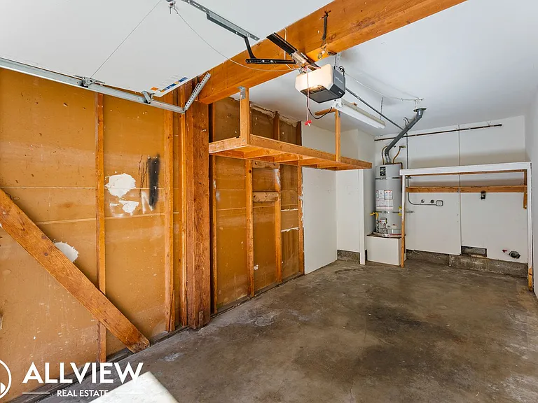 17972 Baron Circle — Photo 23