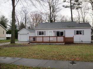 3346 Davis Rd, Muskegon, MI 49441