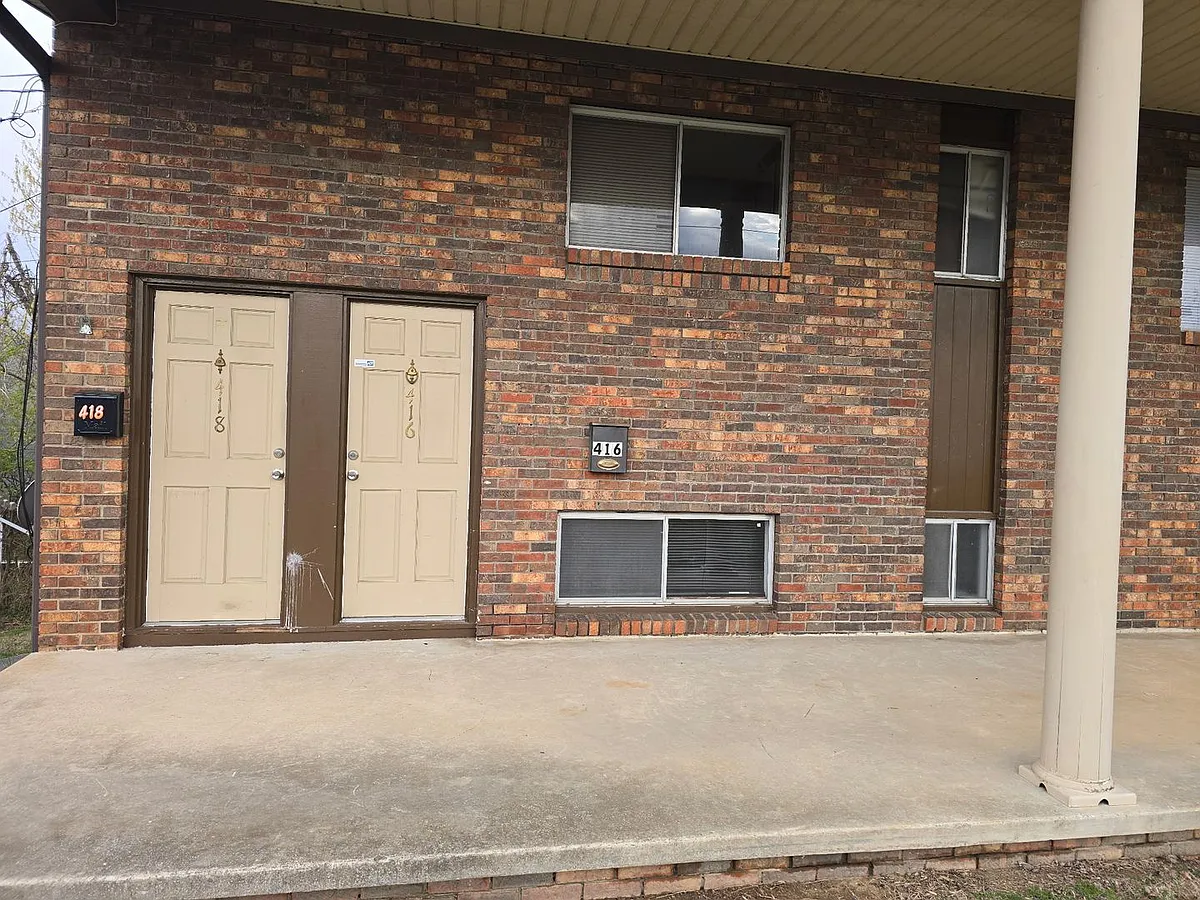 Building Photo - 416 W Outer Dr